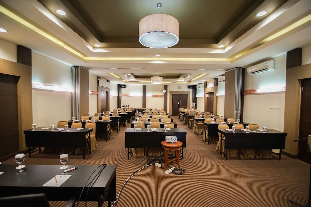 sofyan hotel soepomo