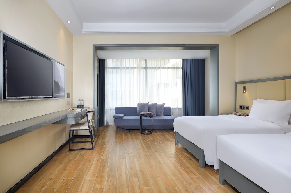 wing hotel guilin central square