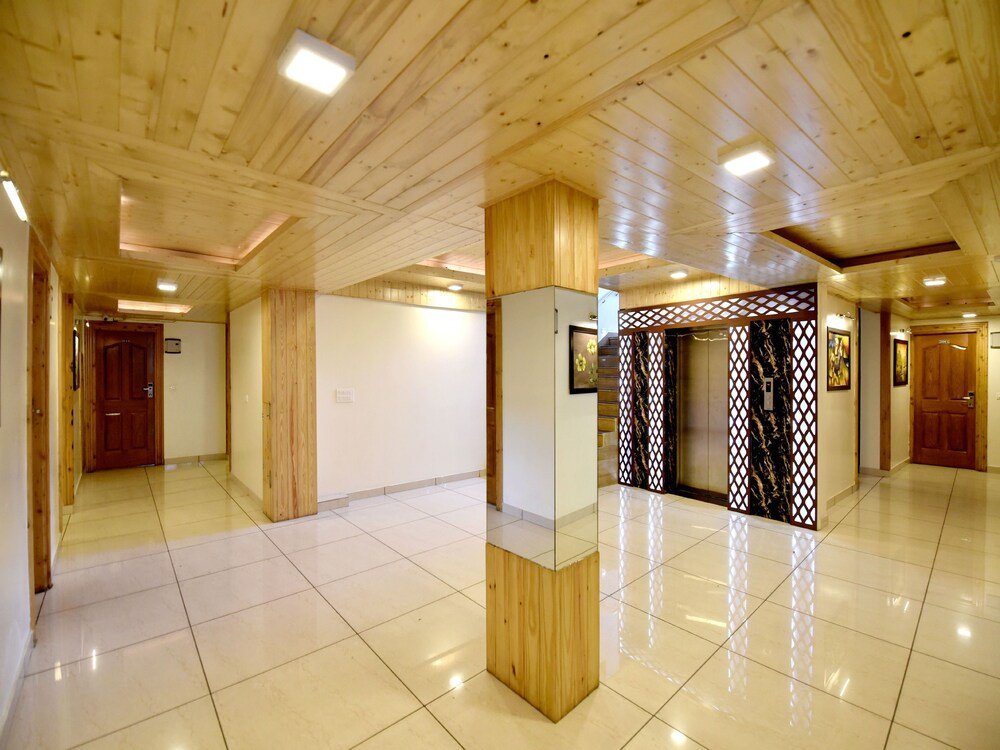 Manali Grand,Manali>>Kullu,3 star