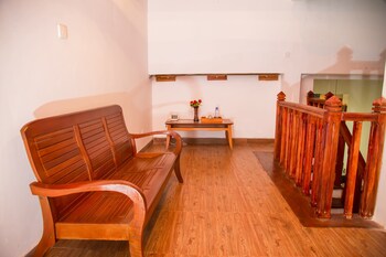 Aqua Nillambe,In Doluwa,3 star