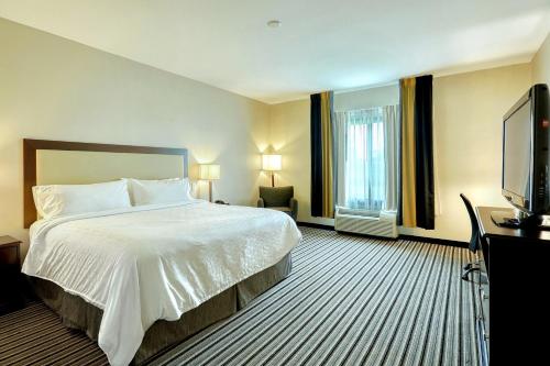 holiday inn express and suites batavia darien lake