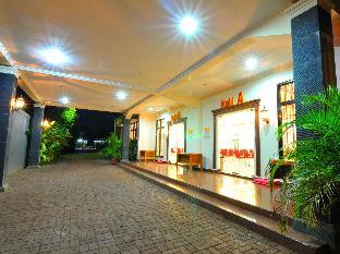 megaria hotel
