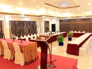 megaria hotel