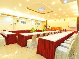 megaria hotel