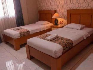 megaria hotel