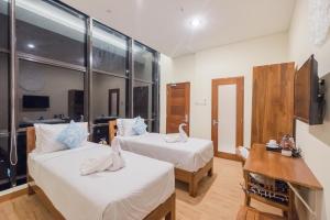 caroline guest house