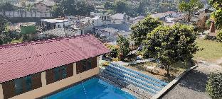 villa tunas alam mutiara