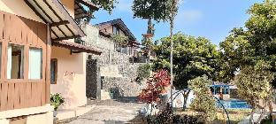 villa tunas alam mutiara