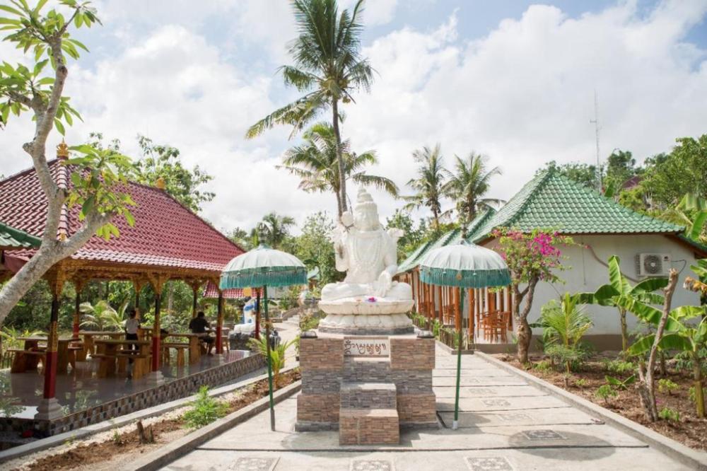 kubu reot taman asri