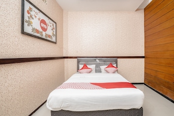 reddoorz plus near museum angkut batu 4