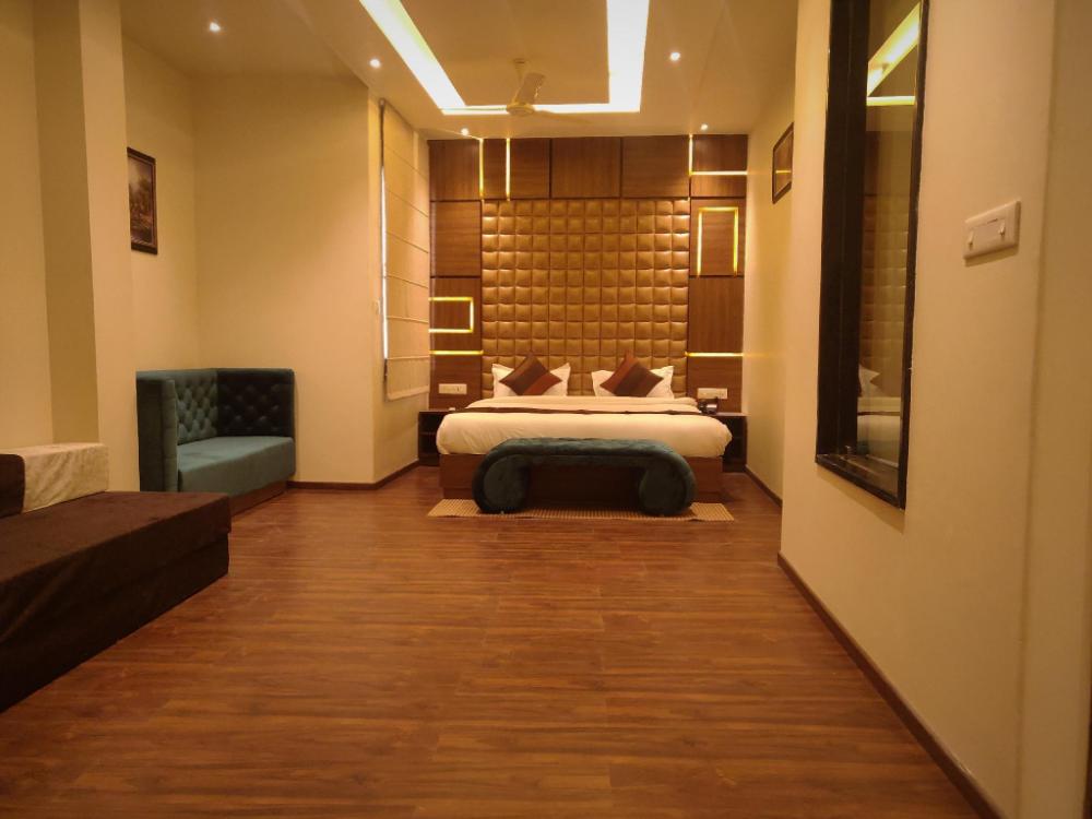 hotel regal