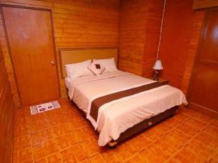 villa chavaminerva kayu ciater