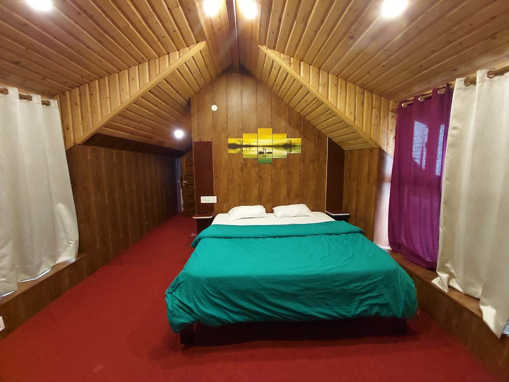 utopia dharamkot mcleodganj