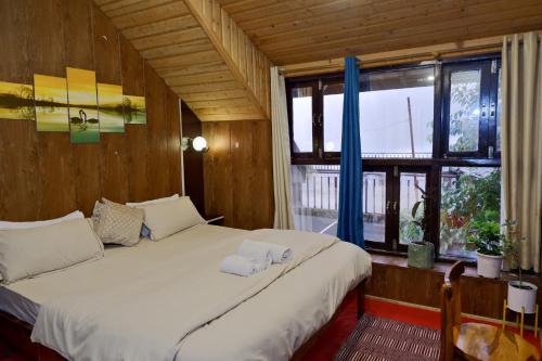 utopia dharamkot mcleodganj