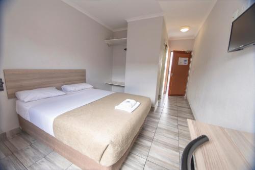 ecomotel o r tambo intl