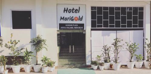 hotel marigold