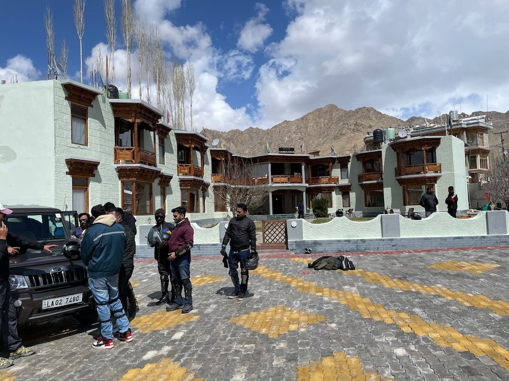 hotel mandalchan