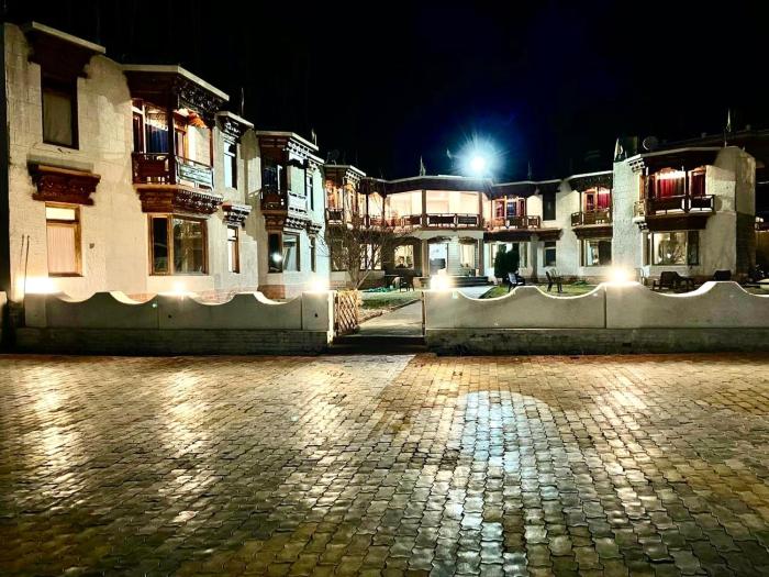 hotel mandalchan