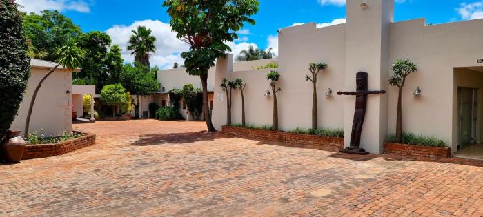 african roots guest house