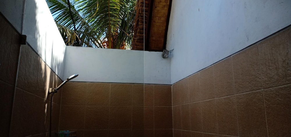 bale lumbung bungalows