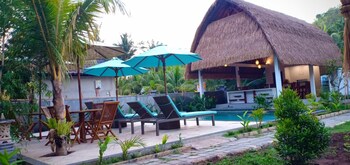 bale lumbung bungalows