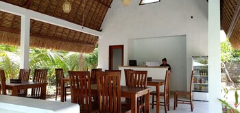 bale lumbung bungalows
