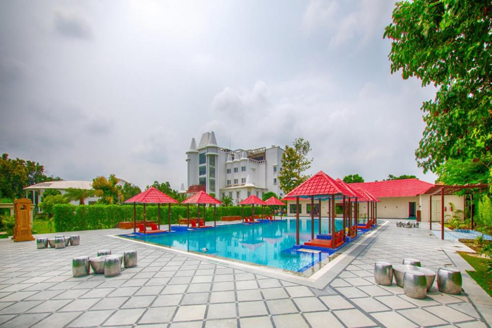 tiaraa hotels and resorts