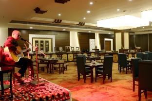 tiaraa hotels and resorts