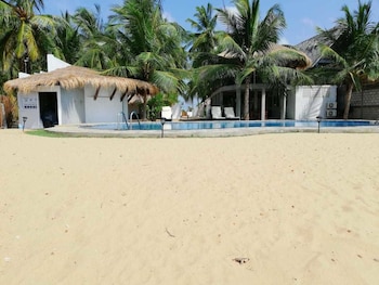 seth dev lagoon chalets kalpitiya