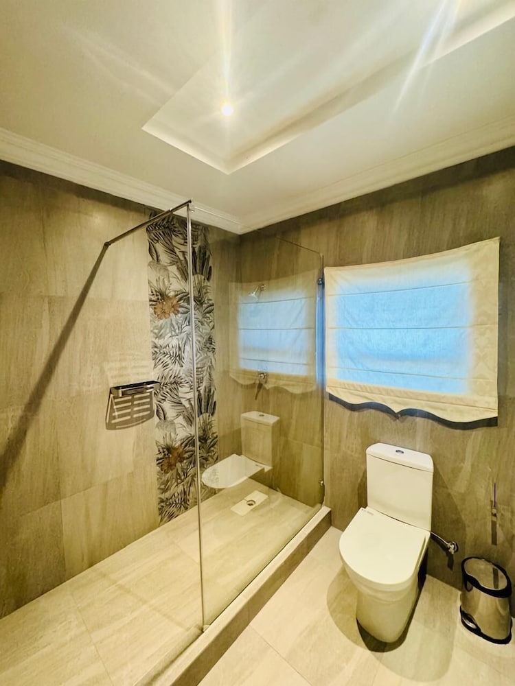dwaleni farm lodge
