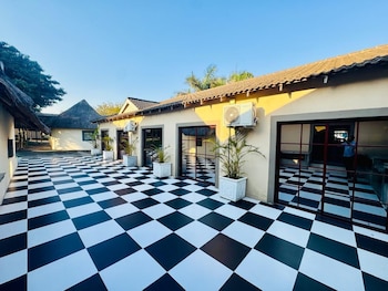 dwaleni farm lodge