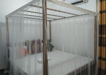 sinhagiri hotel and restaurant