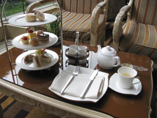 sinhagiri hotel and restaurant