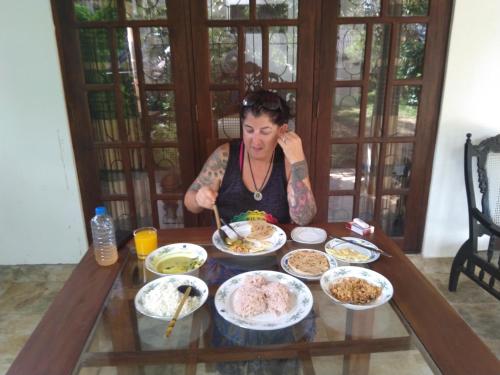 sinhagiri hotel and restaurant