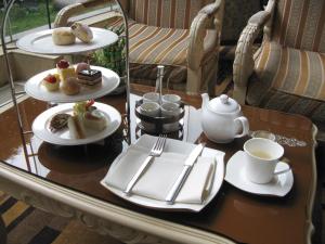 sinhagiri hotel and restaurant