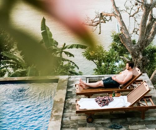 prasi sunset bungalows