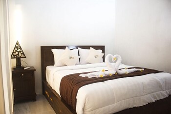 prasi sunset bungalows