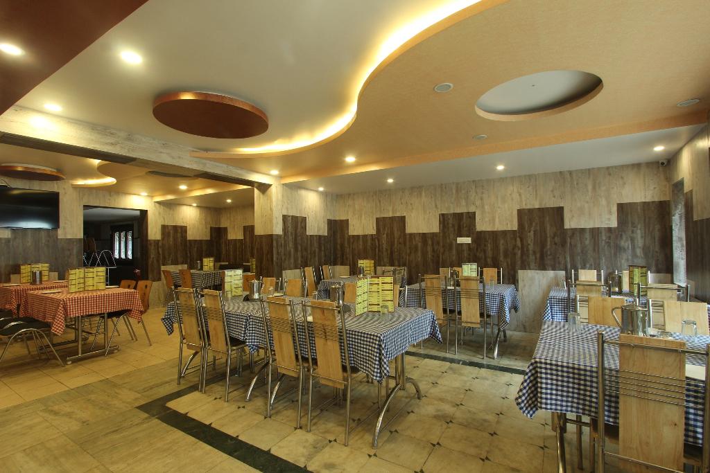 hotel jaysanthi
