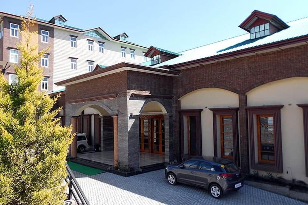 sterling banquet and hotel