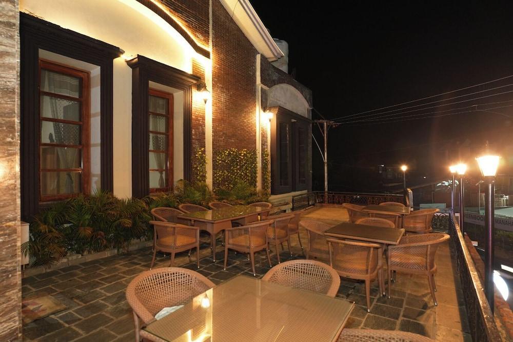 sterling banquet and hotel