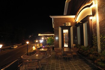sterling banquet and hotel