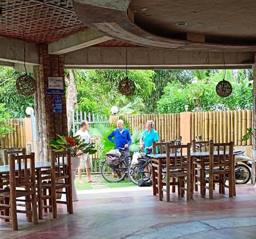 greenhut pension and bar
