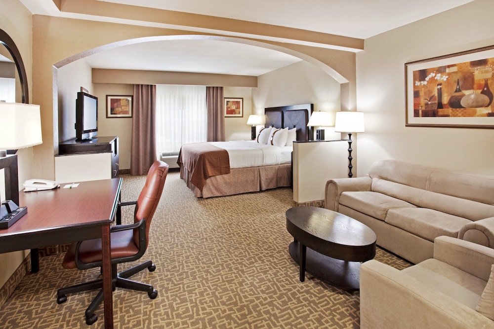 holiday inn and suites beaufort highway 21