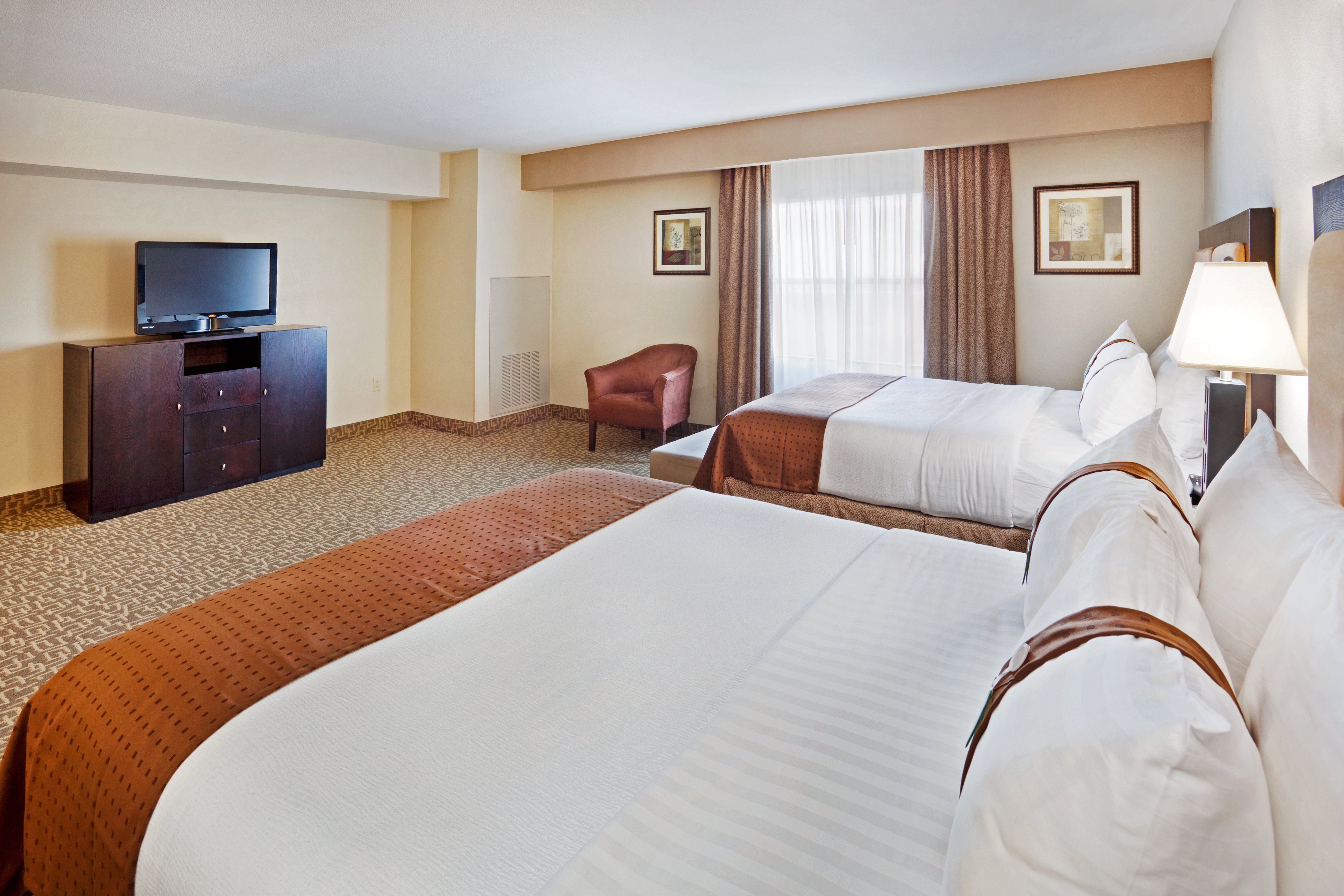 holiday inn and suites beaufort highway 21