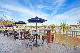 holiday inn and suites beaufort highway 21