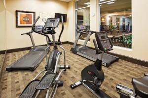 holiday inn and suites beaufort highway 21