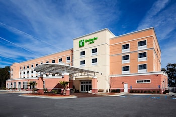 Holiday Inn And Suites Beaufort @ Highway 21,Burton>>Beaufort,3 star