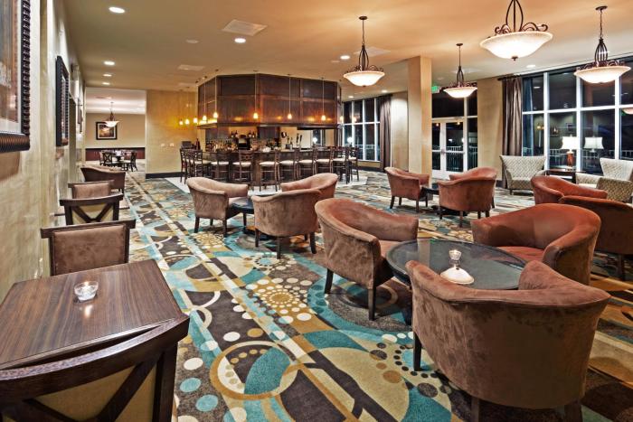 holiday inn and suites beaufort highway 21