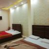 abhiraj guest house