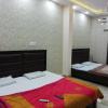 abhiraj guest house
